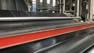 liner geomembran HDPE hitam
