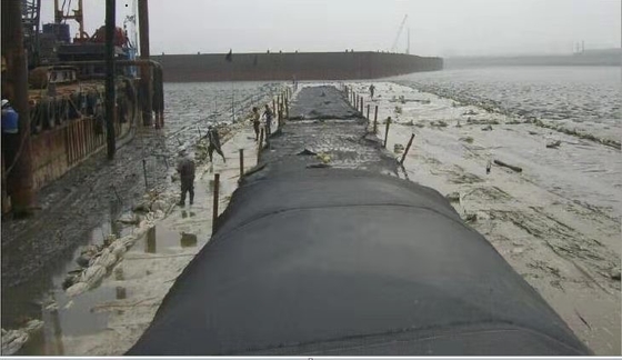 PP Woven Geotextile Tube Dewatering Kekuatan Tinggi Untuk Perlindungan Tanggul