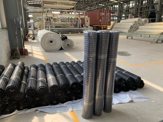 Geogrid Mesh Fiberglass Stabilisasi Tanah Hitam untuk Perkerasan Semen