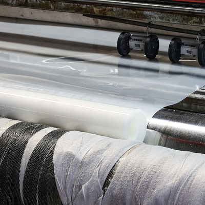 Kekuatan Tarik 15MPa HDPE Geomembrane Liner Dengan Kandungan Karbon Hitam 2,0-3,0%