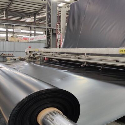 UV Resistant 1.5mm Smooth HDPE Geomembrane Liner untuk Waduk Irigasi Pertanian