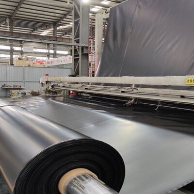 1.5mm HDPE Geomembrane Liner dengan ketahanan kimia khusus untuk Mining Heap Leach Pad