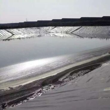 Liner Geomembrane HDPE tahan lama Liner Kolam Pertanian Untuk Pembangunan Akuakultur yang Aman