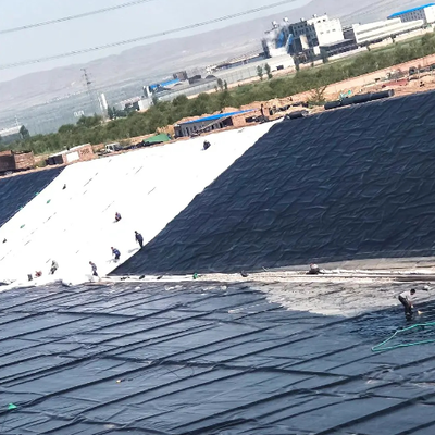 Liner Geomembrane HDPE Anti-Seepage Tensile Tinggi untuk Penyimpanan Limbah Industri dan Limbah