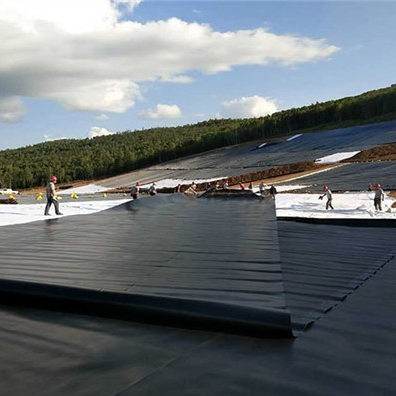 Liner Geomembran HDPE Penghalang Tahan Air Untuk Bahan Kimia Industri Dan Laguna Air Limbah