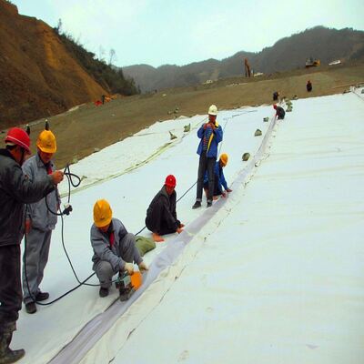 Lapisan Bawah Bantalan Geotekstil Non Woven yang Dilubangi Jarum Untuk Lapisan Kolam