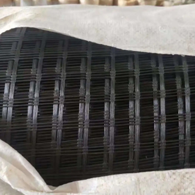 Mesh Geogrid Plastik Poliester Fleksibel Untuk Penguatan Lapisan Aspal Jalan