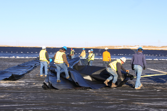 Bawah Tanah Tahan Air HDPE Landfill Liner Geomembrane 4mm